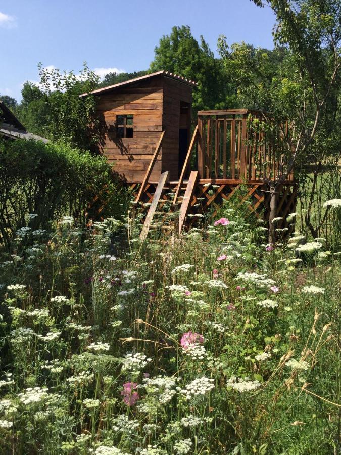 Bed and Breakfast Loft Atypique Villeneuve-de-Riviere Экстерьер фото