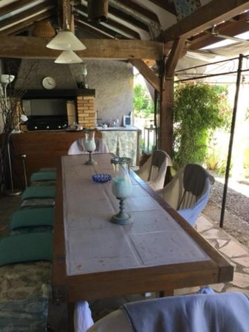 Bed and Breakfast Loft Atypique Villeneuve-de-Riviere Экстерьер фото